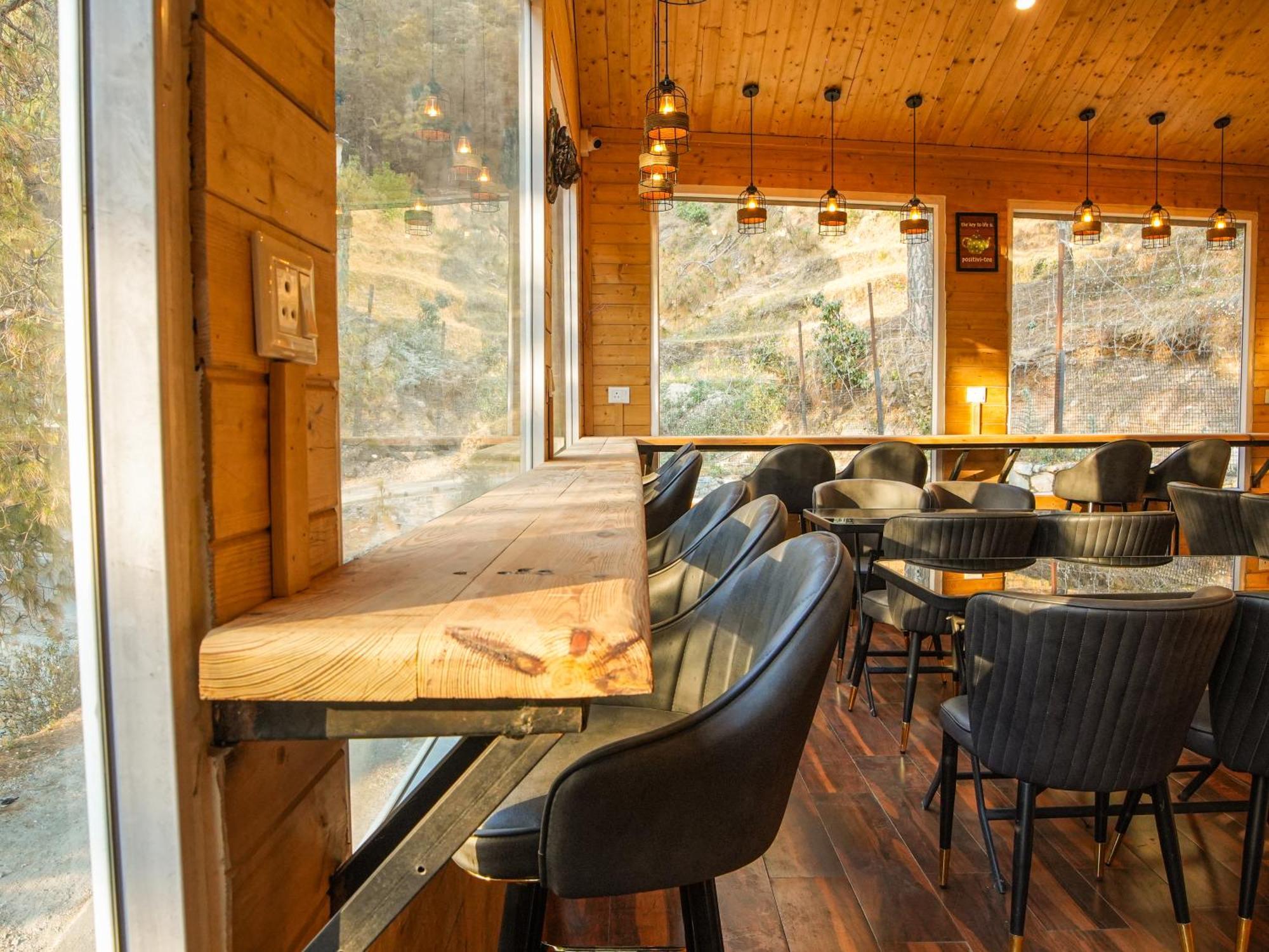 Hotel Thehimalayanliving Whistling Pines Mukteshwar Esterno foto