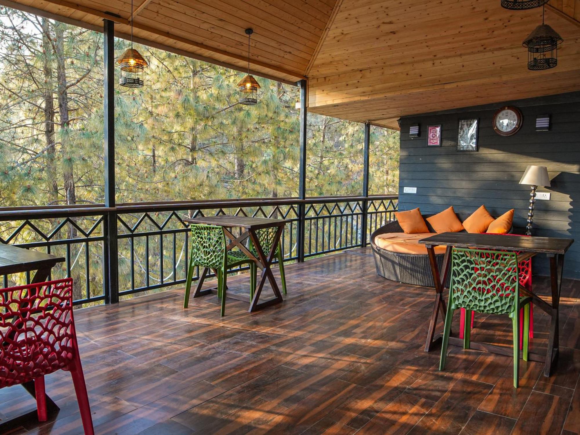 Hotel Thehimalayanliving Whistling Pines Mukteshwar Esterno foto