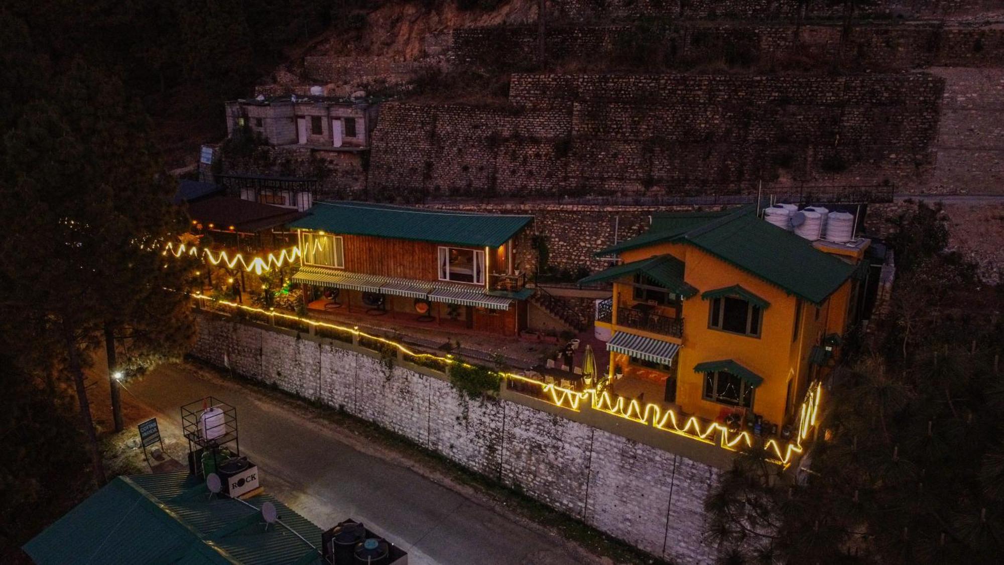 Hotel Thehimalayanliving Whistling Pines Mukteshwar Esterno foto