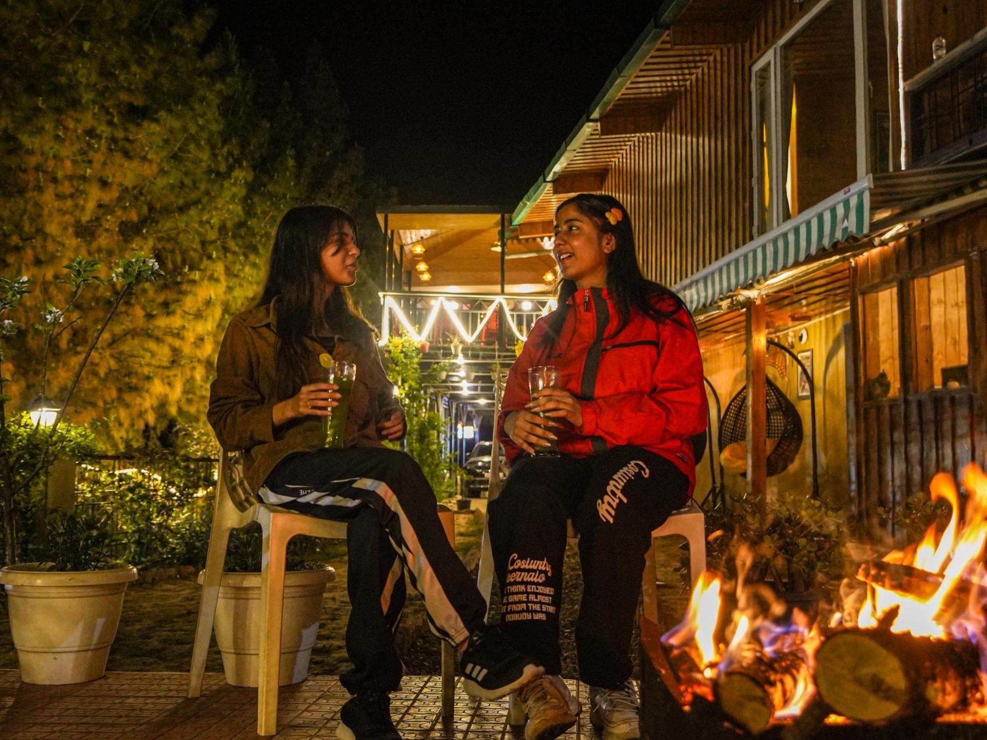 Hotel Thehimalayanliving Whistling Pines Mukteshwar Esterno foto