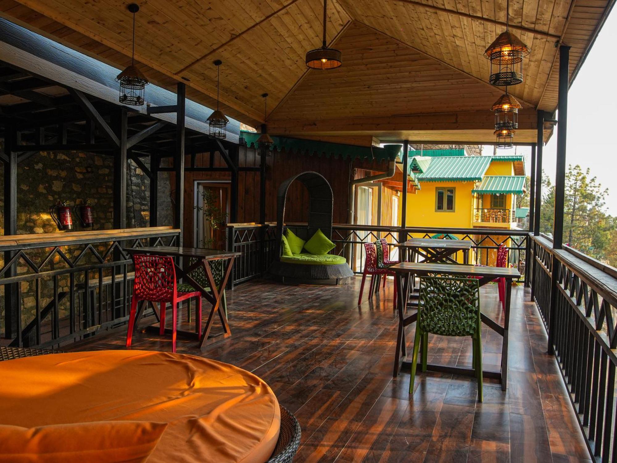 Hotel Thehimalayanliving Whistling Pines Mukteshwar Esterno foto