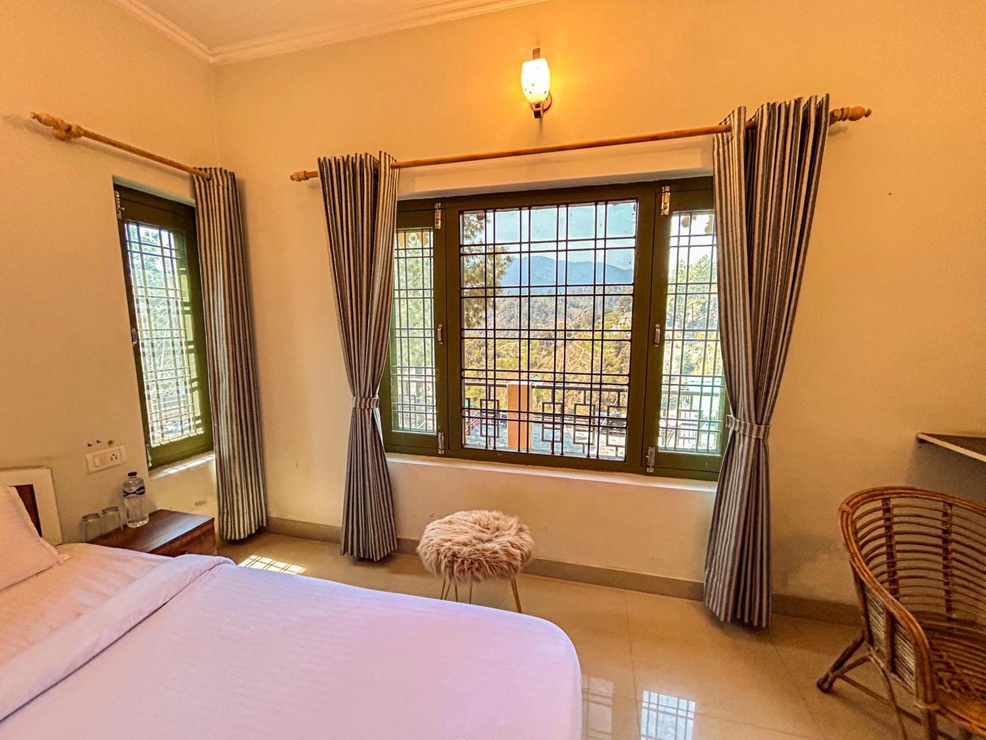 Hotel Thehimalayanliving Whistling Pines Mukteshwar Esterno foto