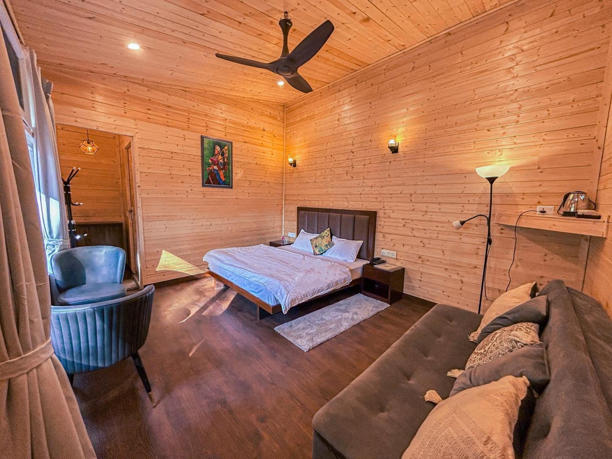 Hotel Thehimalayanliving Whistling Pines Mukteshwar Esterno foto