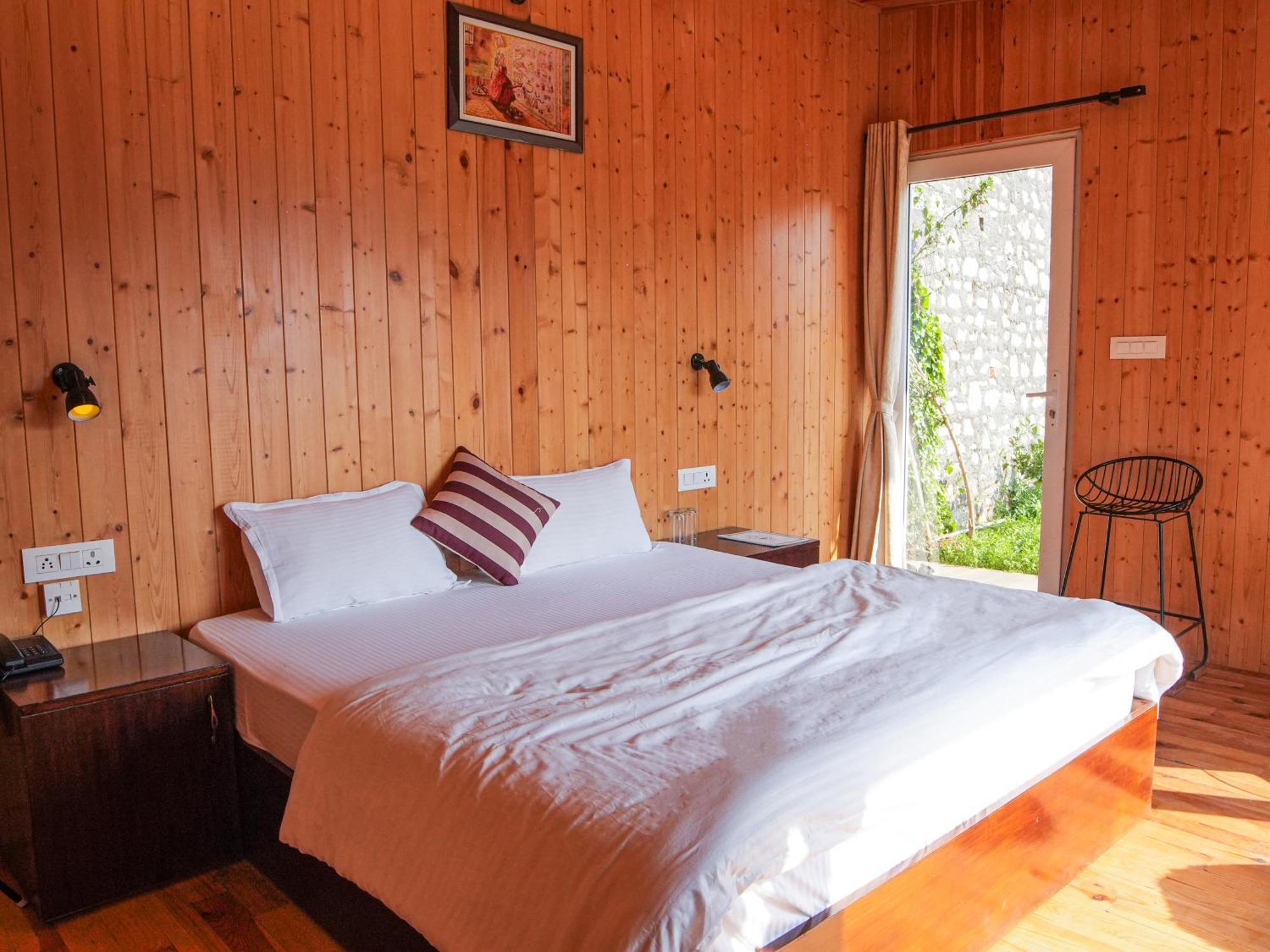 Hotel Thehimalayanliving Whistling Pines Mukteshwar Esterno foto