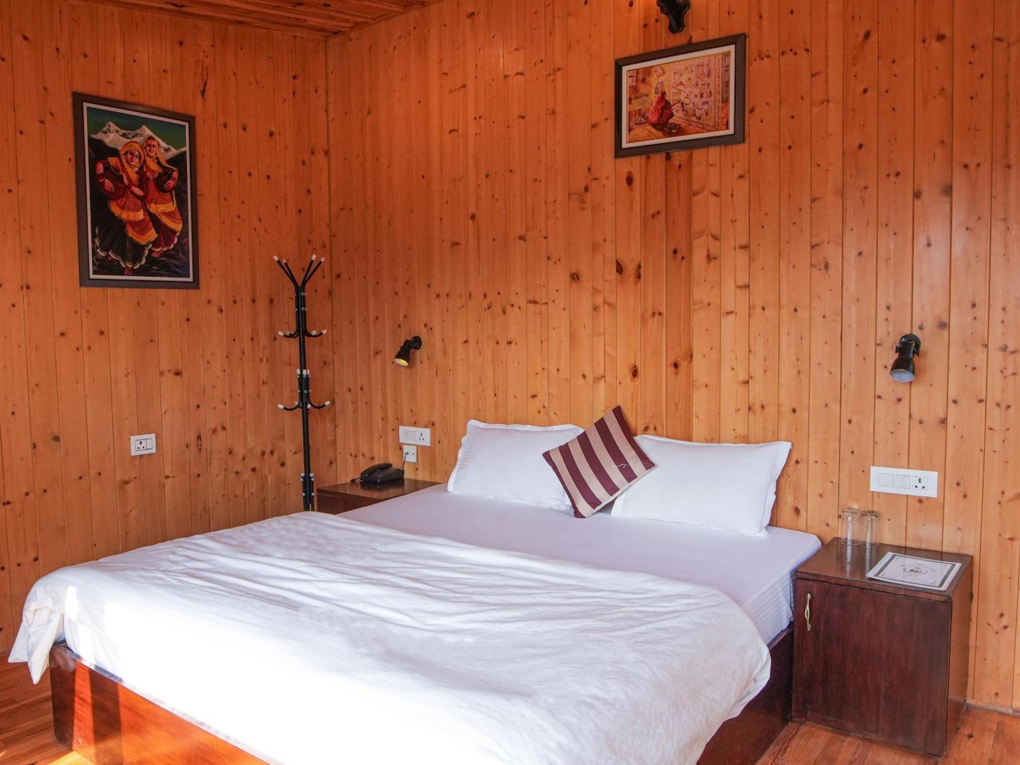 Hotel Thehimalayanliving Whistling Pines Mukteshwar Esterno foto