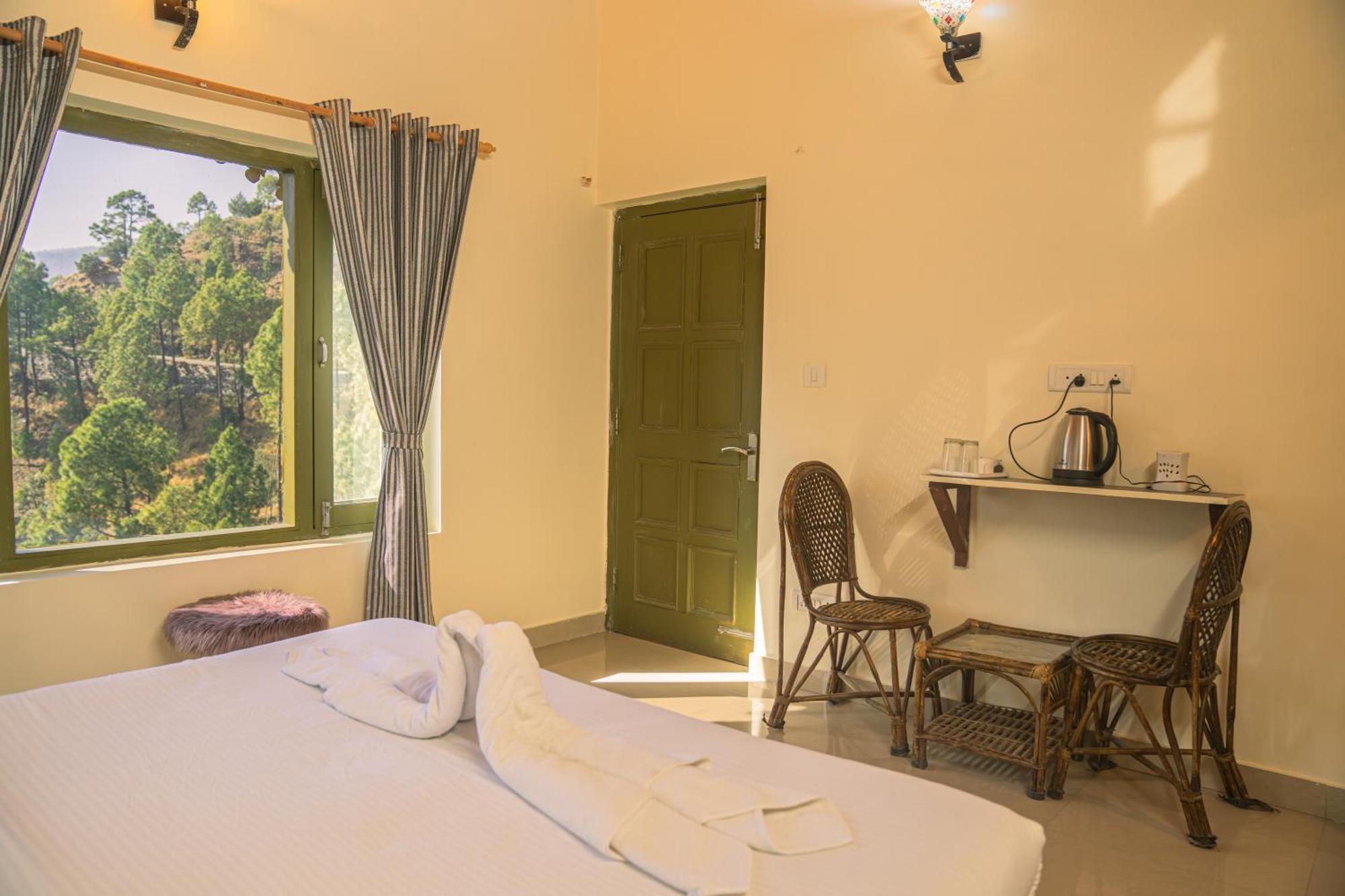 Hotel Thehimalayanliving Whistling Pines Mukteshwar Esterno foto