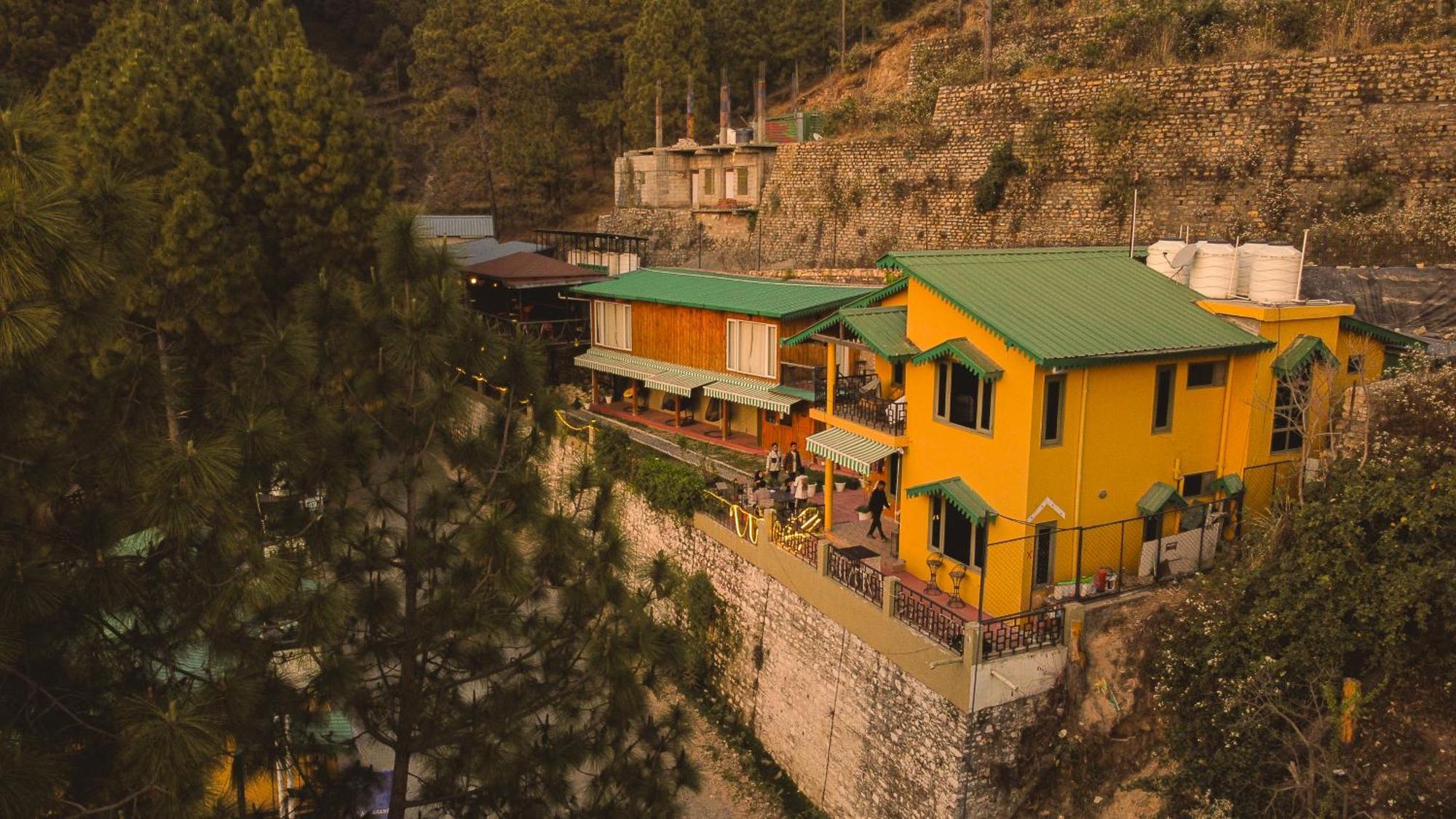 Hotel Thehimalayanliving Whistling Pines Mukteshwar Esterno foto